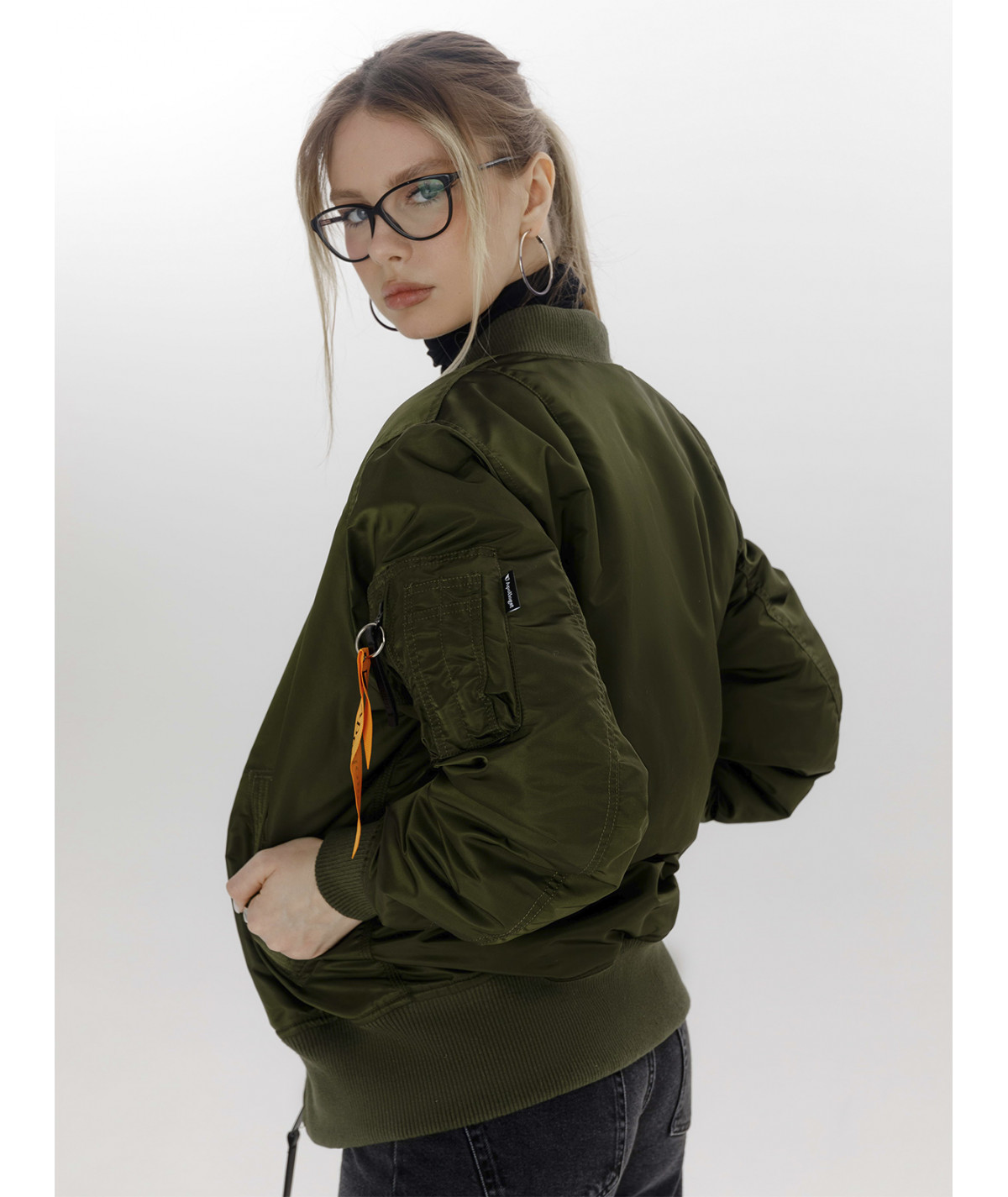 картинка Apolloget B-17 Army Green/Orange от магазинаАполлогет